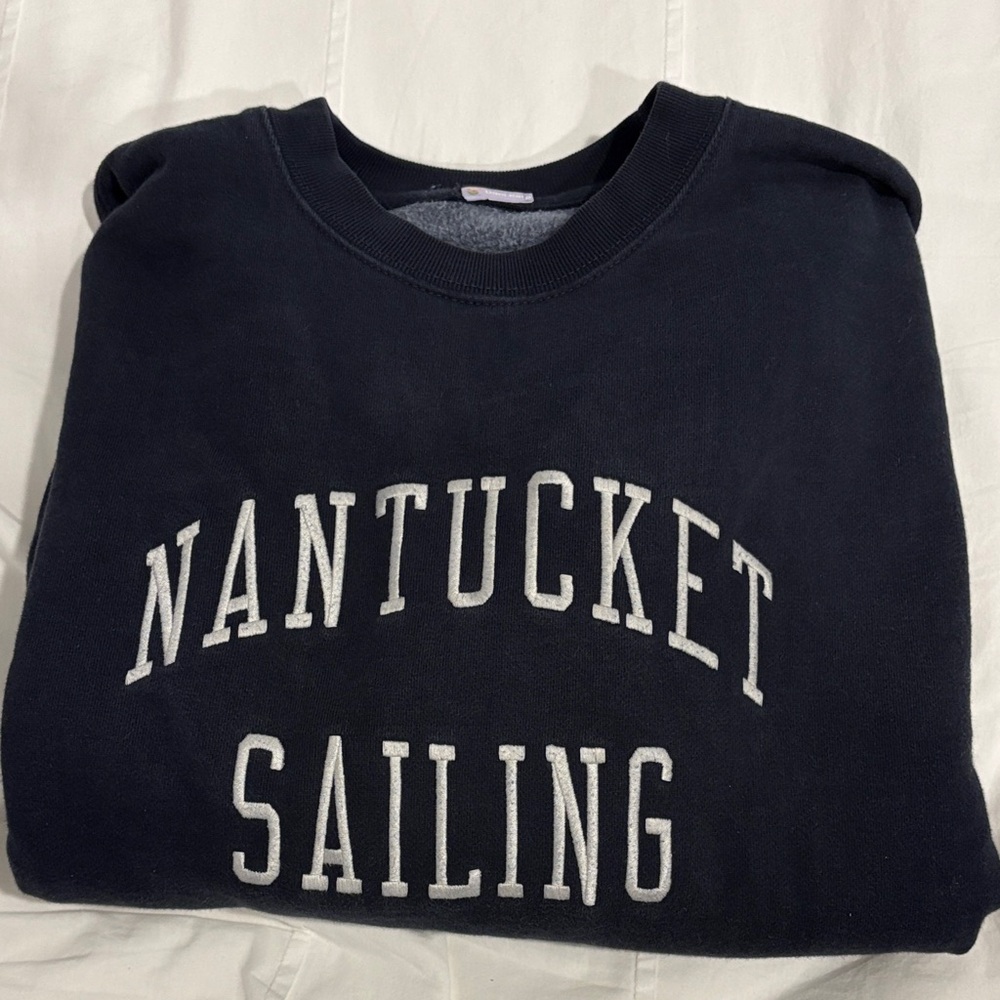 Brandy Melville Nantucket Crewneck